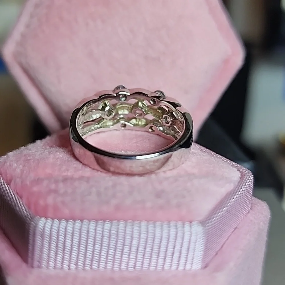 Pretty Sterling Silver & CZ Band Ring